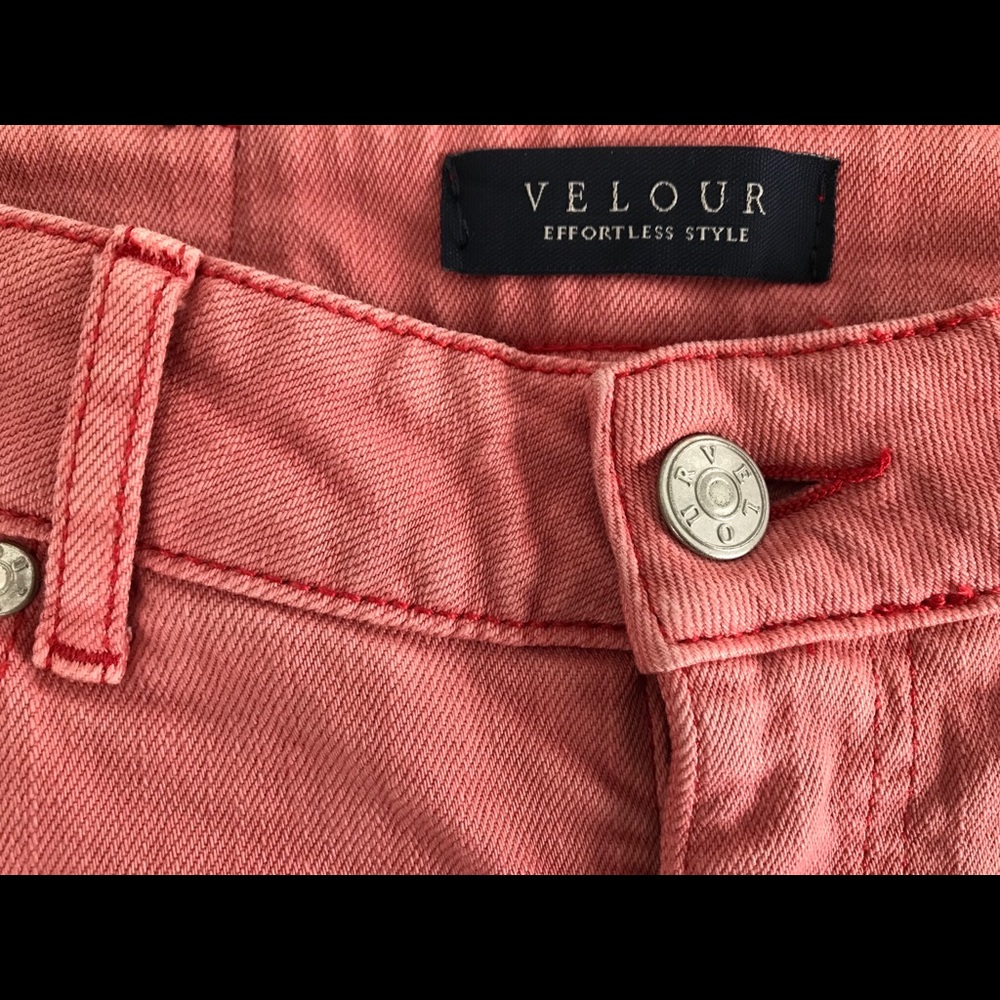 Velour “effortless style” salmon pink jeans